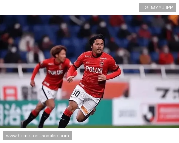 浦和红钻节奏飞快，关根贯穿防线完成破门