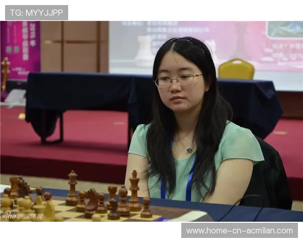 国象美女冠军再登热搜：风格太飒