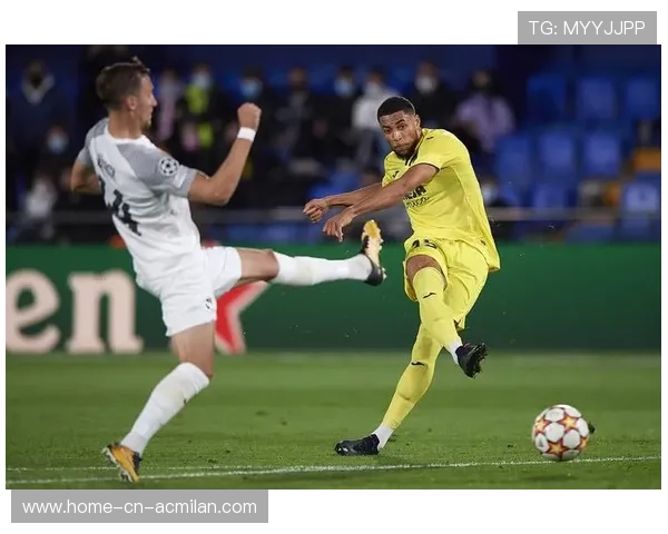 西甲皇马中场短传连续渗透，锋线频繁有威胁